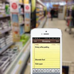 In the supermarket using the iPhone Notes app